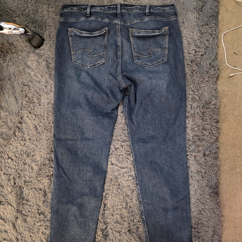 Silver Jeans Dark Blue Straight Jeans - Picture 7 of 7